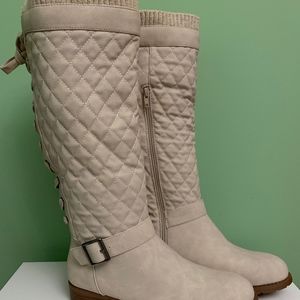 Allia Quilted Lace-Up Back Boot - NWOB